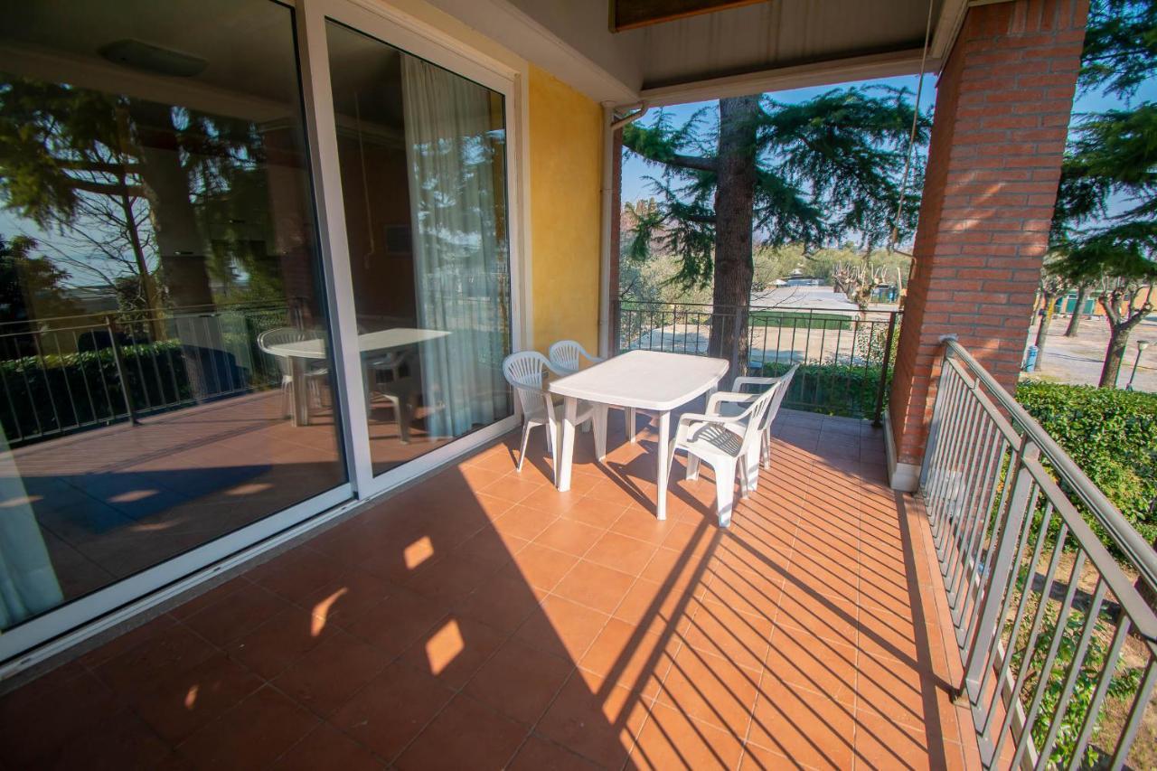 Lato Soleggiato @Gardazzurro Apartamento Padenghe sul Garda Exterior foto